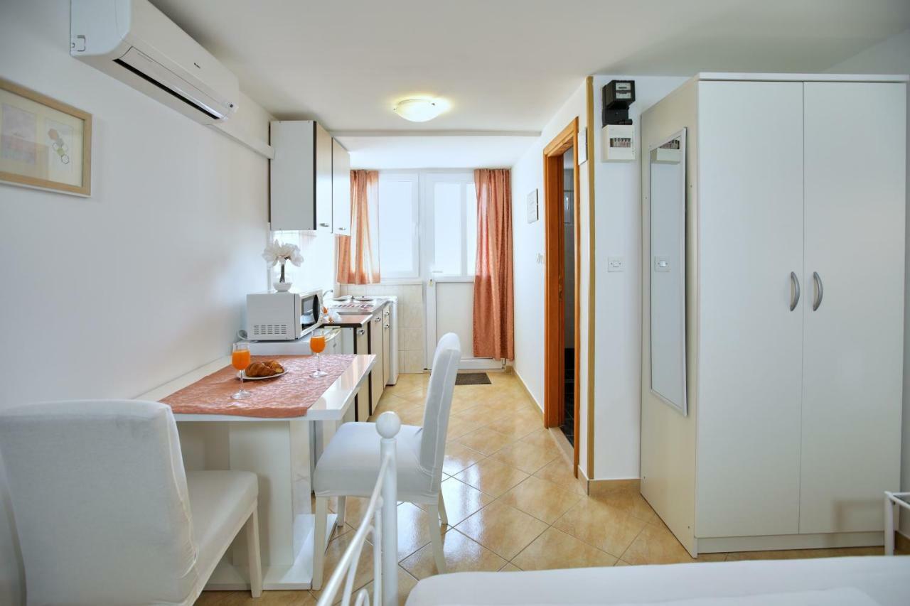 Studio Kristic, Cozy Studio With A Terrace 杜布罗夫尼克 外观 照片